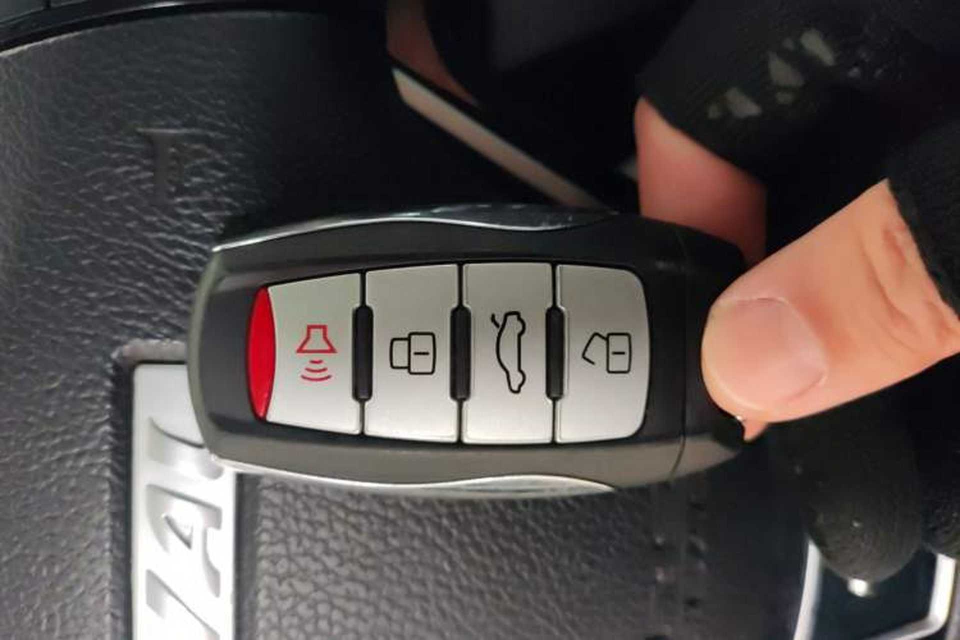 Used Haval H6 2018 Sport Edition 1.5T Automatic Two-Wheel Drive Elite Model China V Standard Vehicle Key