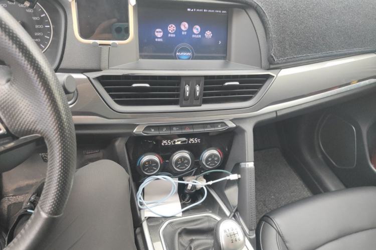 Used Haval H6 2018 Red-Label Sport Version 1.5T Manual Two-Wheel Drive Elite Model Audio And AC Panel