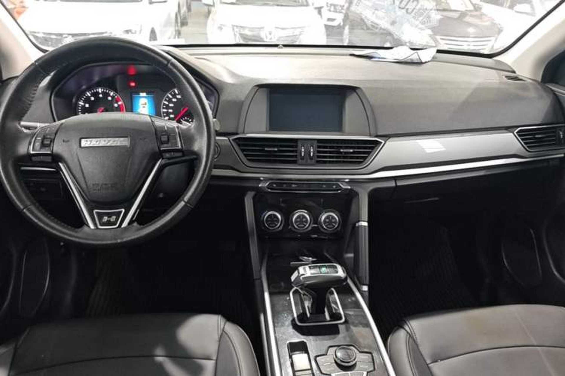 Used Haval H6 2018 Red-Label Sport Edition 1.5T Automatic Two-Wheel Drive Elite Model Center Console