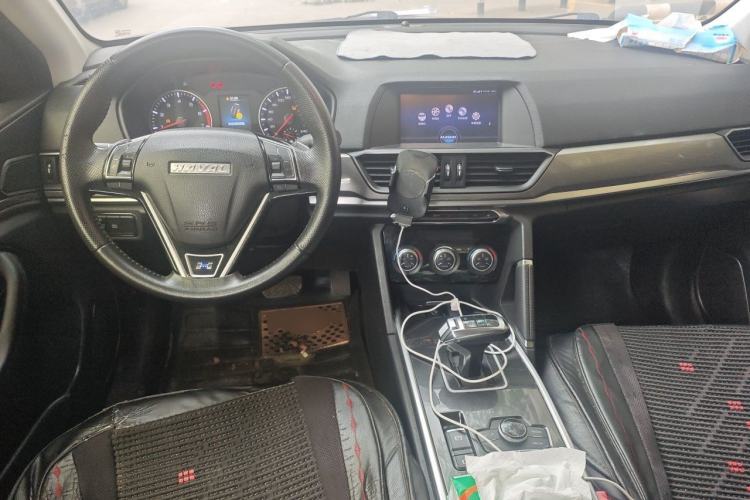 Used Haval H6 2018 Blue Label Sport Edition 1.5T Automatic Two-Wheel Drive Elite Model Center Console
