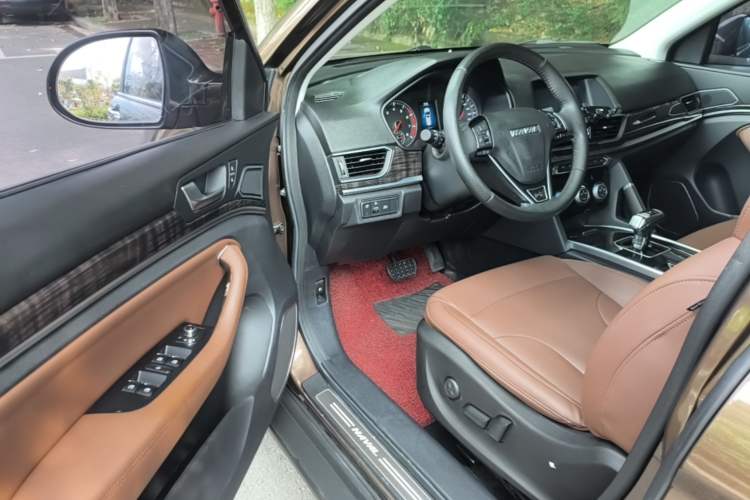 Used Haval H6 2018 Red-Label Sport Edition 1.5T Automatic Two-Wheel Drive Prestige Model Driver Seat
