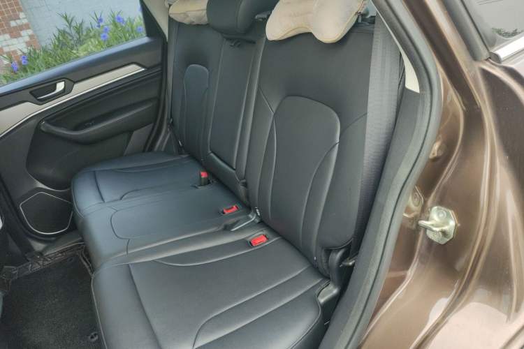 Used Haval H6 2018 Red-Label Sport Edition 1.5T Automatic Two-Wheel Drive Elite Model Interior 4
