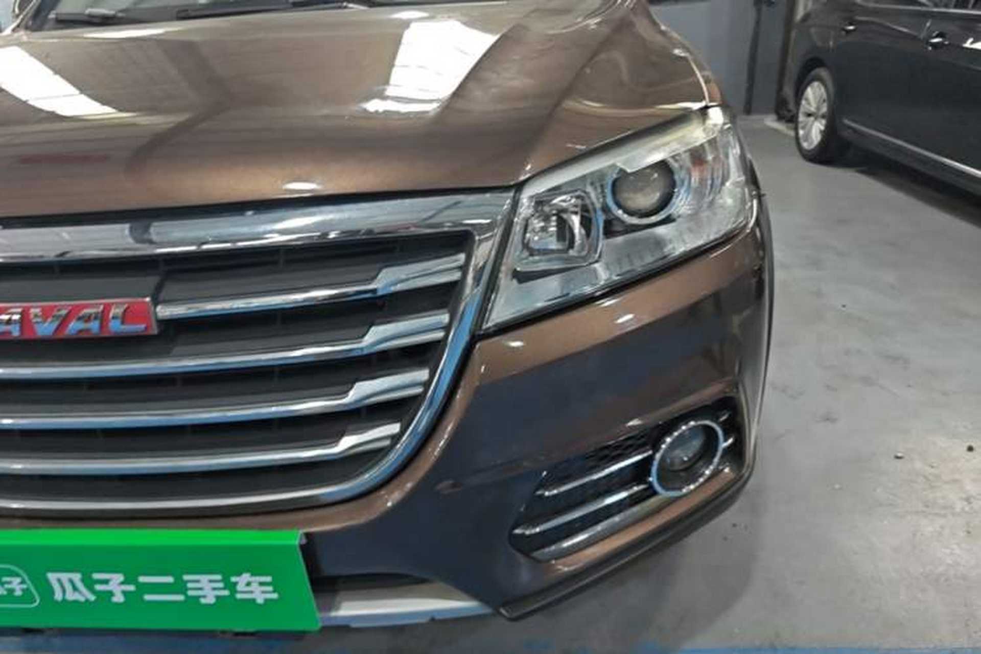 Used Haval H6 2018 Red-Label Sport Edition 1.5T Automatic Two-Wheel Drive Elite Model Left Front Headlight