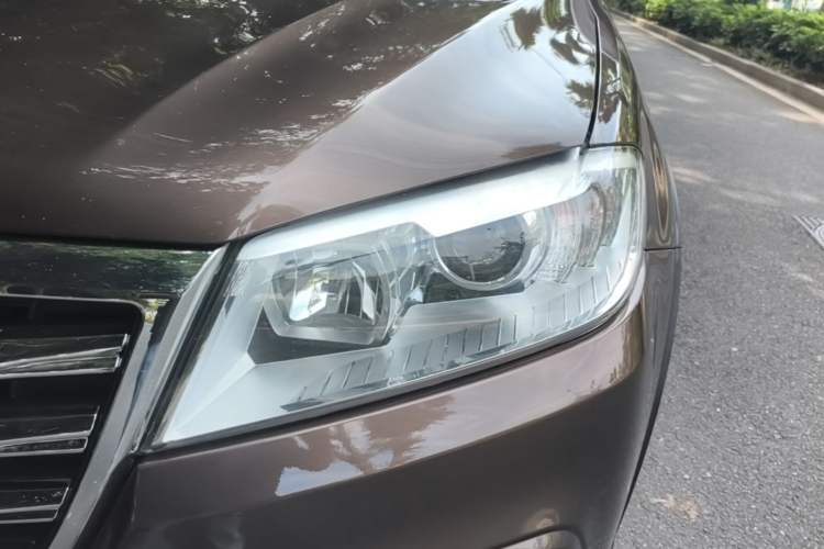 Used Haval H6 2018 Red-Label Sport Edition 1.5T Automatic Two-Wheel Drive Prestige Model Left Front Headlight