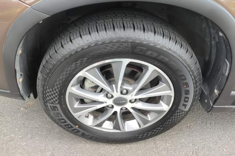 Used Haval H6 2018 Red-Label Sport Edition 1.5T Automatic Two-Wheel Drive Prestige Model Left Front Wheel Hub