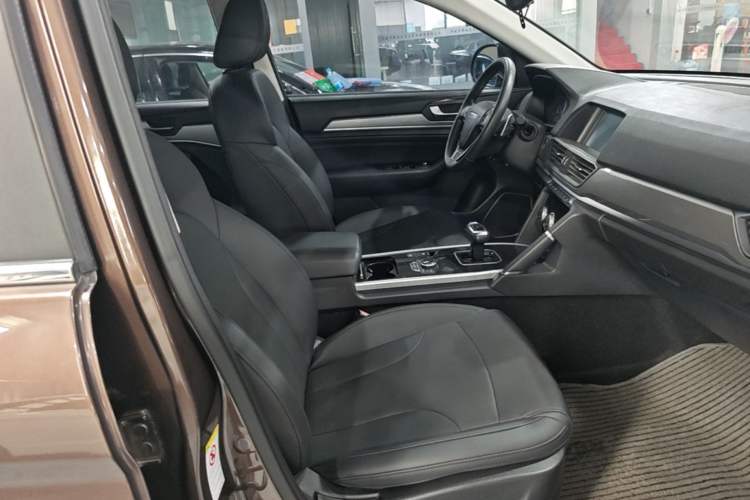 Used Haval H6 2018 Red-Label Sport Edition 1.5T Automatic Two-Wheel Drive Elite Model Right Front Seat