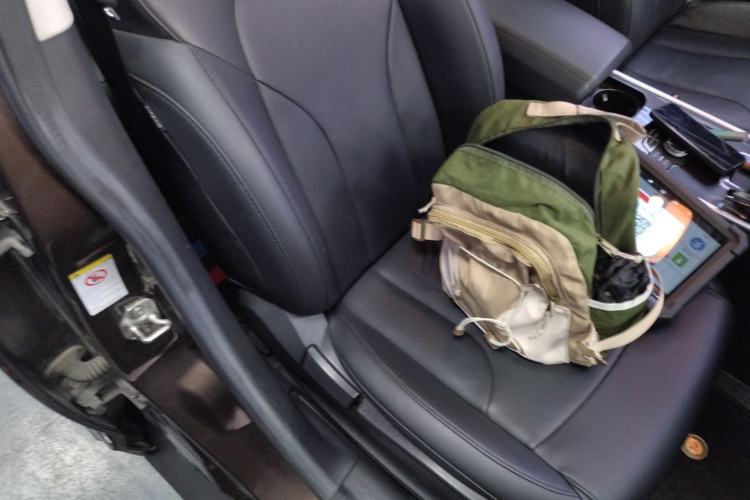 Used Haval H6 2018 Blue Label Sport Edition 1.5T Automatic Two-Wheel Drive Elite Model Right Front Seat