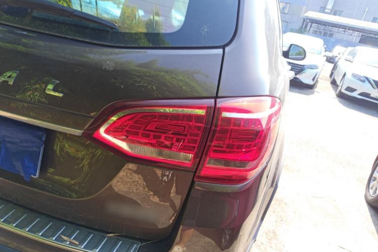 Used Haval H6 2018 Red-Label Sport Edition 1.5T Automatic Two-Wheel Drive Elite Model Right Rear Taillight