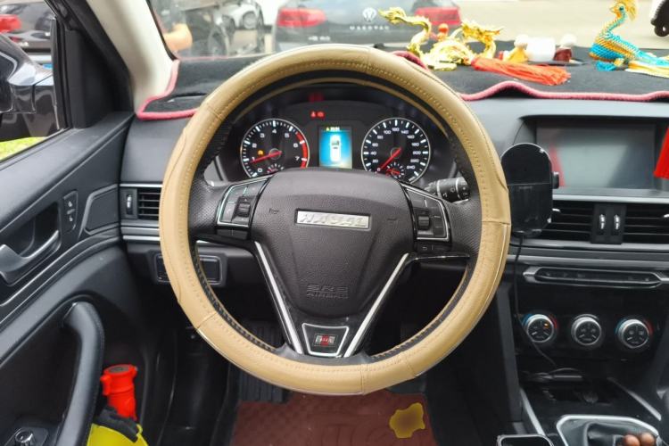 Used Haval H6 2018 Red-Label Sport Version 1.5T Manual Two-Wheel Drive Elite Model Steering Wheel