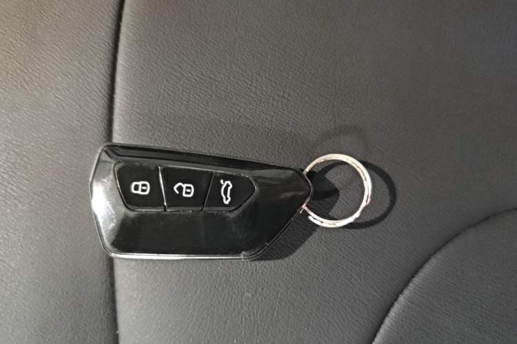 Used Haval H6 2018 Red-Label Sport Edition 1.5T Automatic Two-Wheel Drive Elite Model Vehicle Key