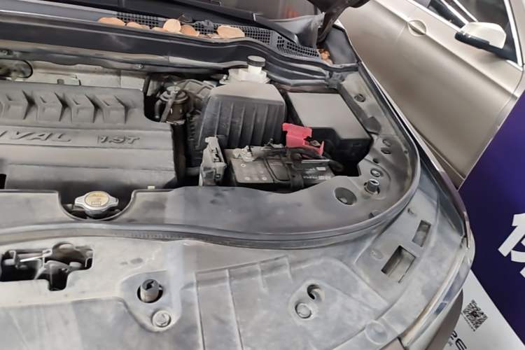 Used Haval H6 2018 Blue Label Sport Edition 1.5T Automatic Two-Wheel Drive Elite Model Engine Bay Left