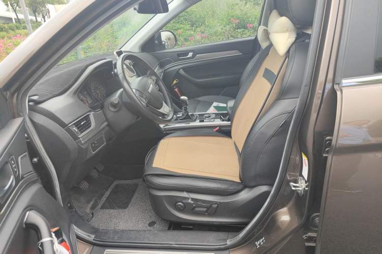 Used Haval H6 2018 Red-Label Sport Version 1.5T Manual Two-Wheel Drive Elite Model Left Front Seat