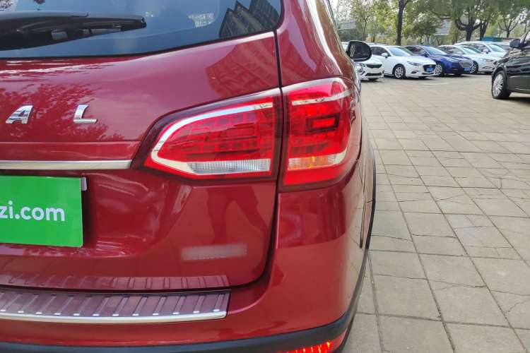 Used Haval H6 2018 Red-Label Sport Edition 1.5T Automatic Two-Wheel Drive Elite Model Exterior 6