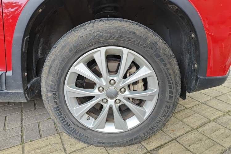 Used Haval H6 2018 Red-Label Sport Edition 1.5T Automatic Two-Wheel Drive Elite Model Right Front Wheel Hub