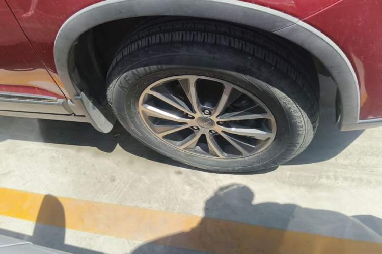 Used Haval H6 2018 Red-Label Sport Edition 1.5T Automatic Two-Wheel Drive Prestige Model Right Front Wheel Hub