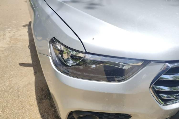 Used Haval H6 2018 Blue Label Sport Edition 1.5T Automatic Two-Wheel Drive Elite Model Right Front Headlight