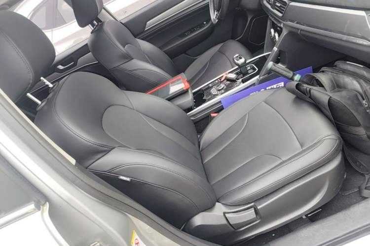 Used Haval H6 2018 Red-Label Sport Edition 1.5T Automatic Two-Wheel Drive Elite Model Right Front Seat