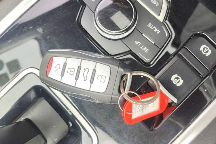 Used Haval H6 2018 Red-Label Sport Edition 1.5T Automatic Two-Wheel Drive Elite Model Vehicle Key