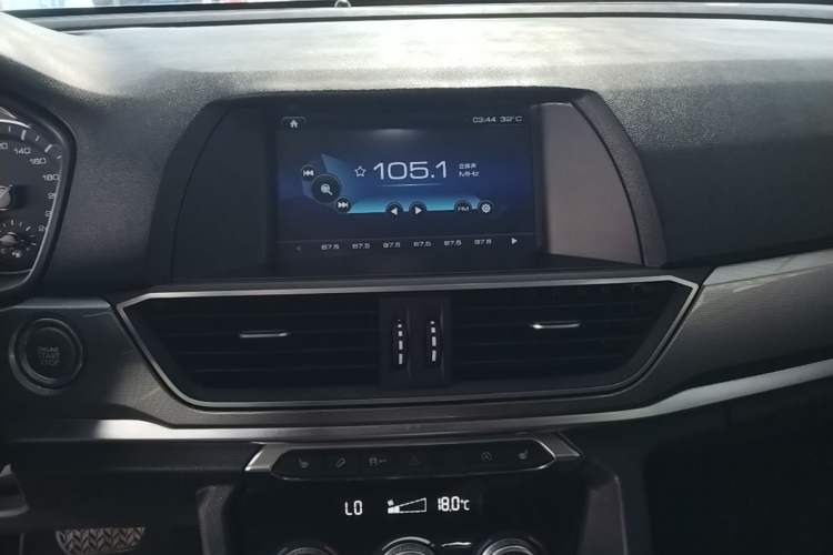 Used Haval H6 2018 Red-Label Sport Edition 1.5T Automatic Two-Wheel Drive Elite Model Audio And AC Panel