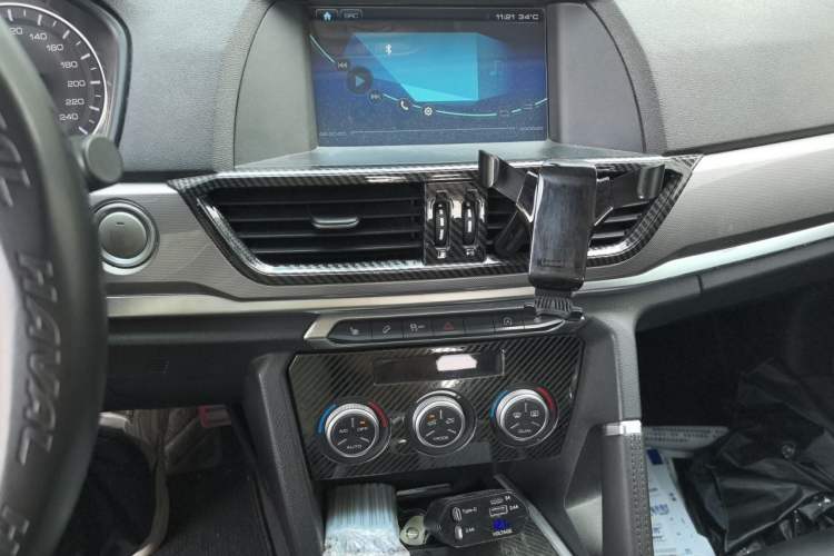 Used Haval H6 2018 Red-Label Sport Edition 1.5T Automatic Two-Wheel Drive Elite Model Audio And AC Panel
