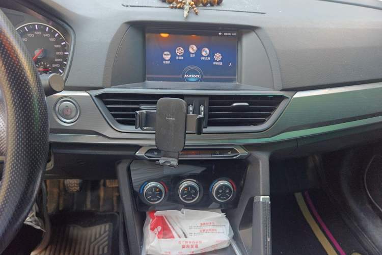 Used Haval H6 2018 Sport Edition 1.5T Manual Two-Wheel Drive Elite Model China V Standard Audio And AC Panel