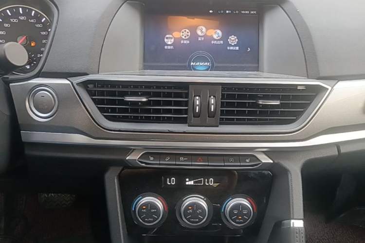 Used Haval H6  Audio And AC Panel