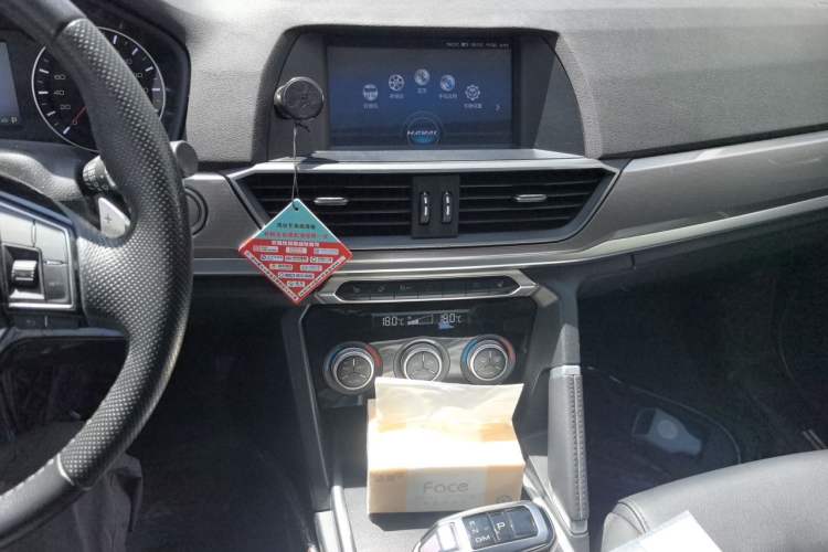 Used Haval H6 2018 Blue Label Sport Edition 1.5T Automatic Two-Wheel Drive Elite Model Audio And AC Panel