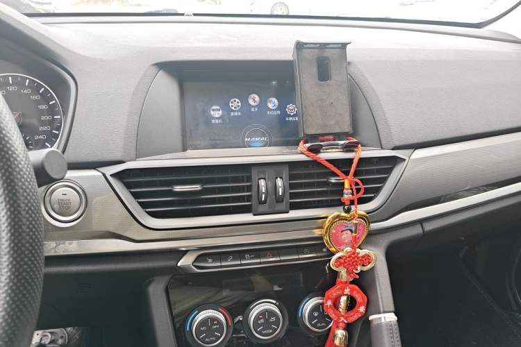Used Haval H6 2018 Blue Label Sport Edition 1.5T Automatic Two-Wheel Drive Elite Model Audio And AC Panel