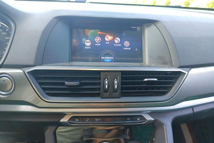 Used Haval H6 2018 Sport Edition 1.5T Automatic Two-Wheel Drive Elite Model China V Standard Audio And AC Panel