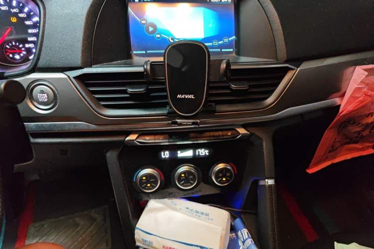 Used Haval H6 2018 Blue Label Sport Edition 1.5T Automatic Two-Wheel Drive Elite Model Audio And AC Panel