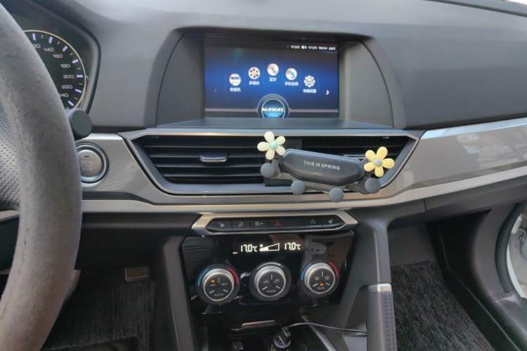 Used Haval H6 2018 Sport Edition 1.5T Automatic Two-Wheel Drive Elite Model China V Standard Audio And AC Panel