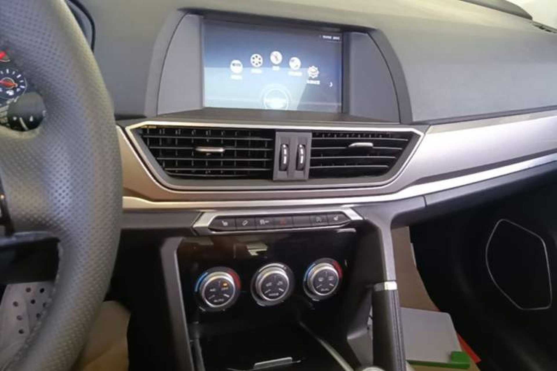 Used Haval H6 2018 Sport Edition 1.5T Manual Two-Wheel Drive Elite Model China V Standard Audio And AC Panel