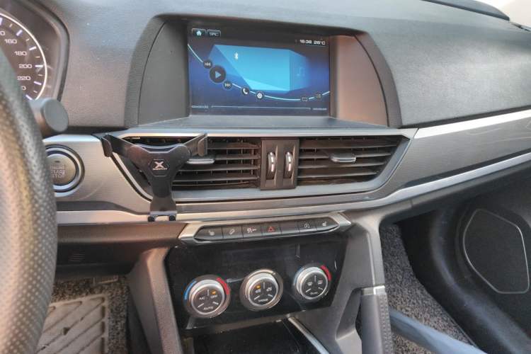 Used Haval H6 2018 Blue Label Sport Edition 1.5T Automatic Two-Wheel Drive Elite Model Audio And AC Panel