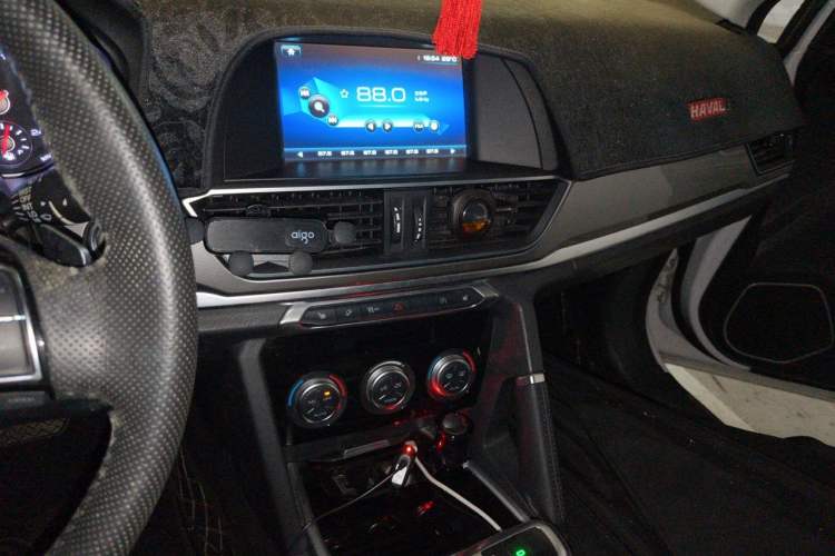 Used Haval H6 2018 Red-Label Sport Edition 1.5T Automatic Two-Wheel Drive Elite Model Audio And AC Panel