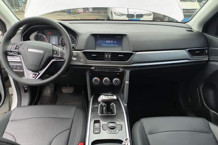 Used Haval H6 2018 Red-Label Sport Edition 1.5T Automatic Two-Wheel Drive Elite Model Audio And AC Panel