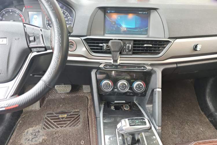 Used Haval H6 2018 Red-Label Sport Edition 1.5T Automatic Two-Wheel Drive Elite Model Audio And AC Panel
