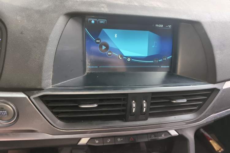 Used Haval H6 2018 Blue Label Sport Edition 1.5T Manual Two-Wheel Drive Elite Model Audio And AC Panel