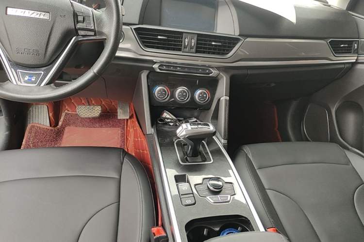 Used Haval H6 2018 Blue Label Sport Edition 1.5T Automatic Two-Wheel Drive Prestige Model Audio And AC Panel