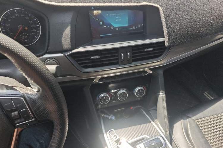 Used Haval H6 2018 Blue Label Sport Edition 1.5T Automatic Two-Wheel Drive Elite Model Audio And AC Panel