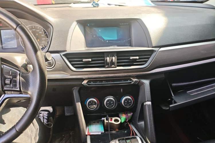 Used Haval H6 2018 Red-Label Sport Edition 1.5T Automatic Two-Wheel Drive Elite Model Audio And AC Panel