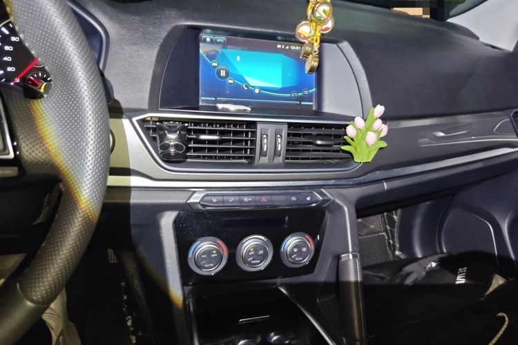Used Haval H6 2018 Blue Label Sport Edition 1.5T Automatic Two-Wheel Drive Elite Model Audio And AC Panel