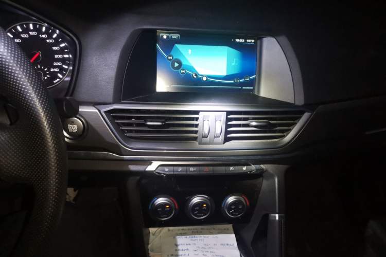 Used Haval H6 2018 Sport Edition 1.5T Automatic Two-Wheel Drive Elite Model China V Standard Audio And AC Panel