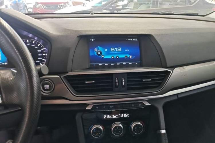 Used Haval H6 2018 Blue Label Sport Edition 1.5T Automatic Two-Wheel Drive Elite Model Audio And AC Panel