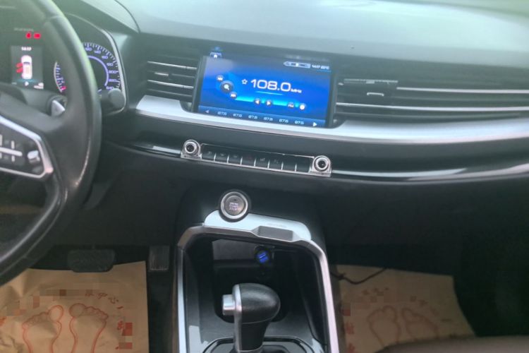 Used Haval H6 2018 Red-Label 1.5T Automatic Luxury Model Audio And AC Panel