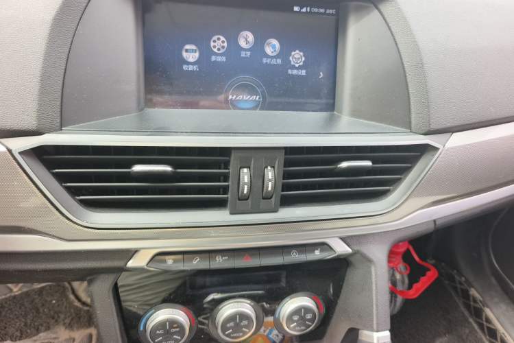 Used Haval H6 2018 Blue Label Sport Edition 1.5T Automatic Two-Wheel Drive Elite Model Audio And AC Panel