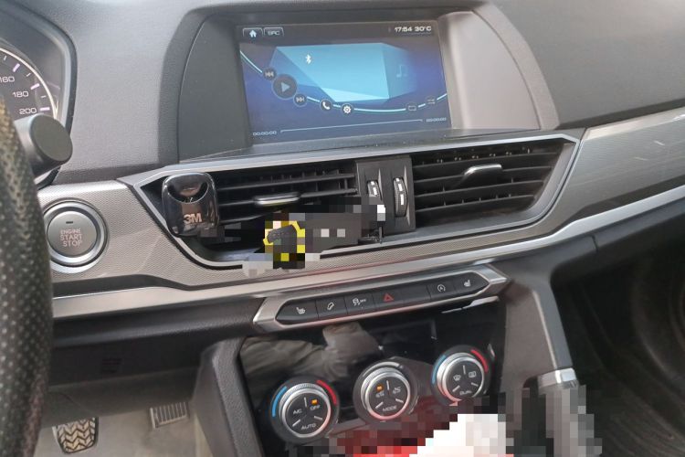 Used Haval H6 2018 Sport Edition 1.5T Manual Two-Wheel Drive Elite Model China V Standard Audio And AC Panel