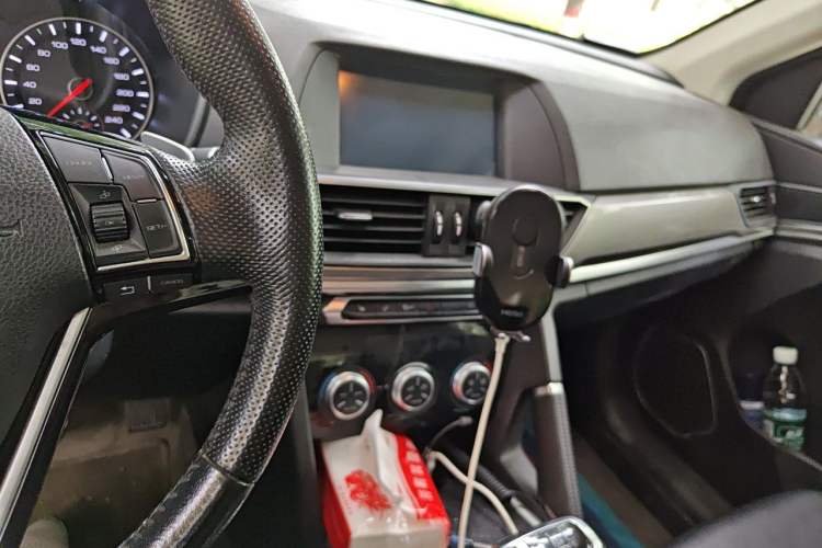 Used Haval H6 2018 Red-Label Sport Edition 1.5T Automatic Two-Wheel Drive Elite Model Audio And AC Panel