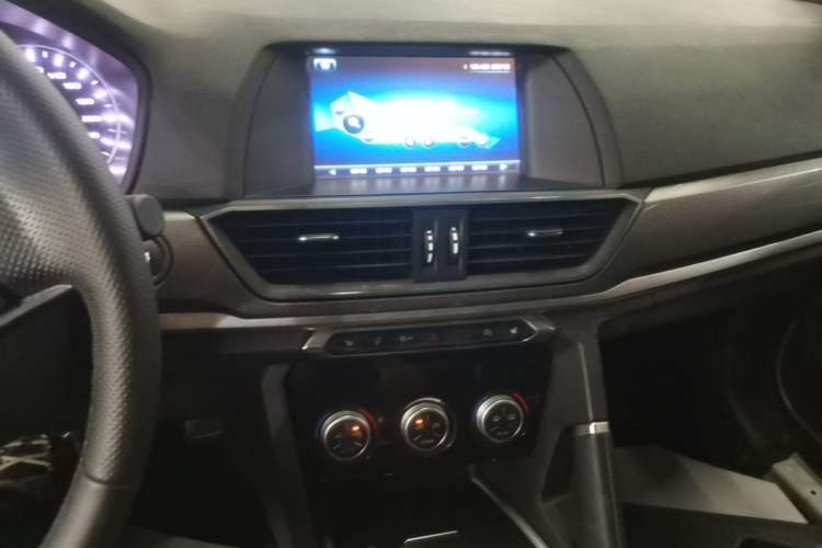 Used Haval H6 2018 Blue Label Sport Edition 1.5T Automatic Two-Wheel Drive Elite Model Audio And AC Panel