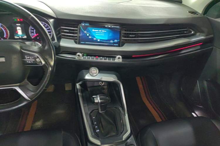 Used Haval H6 2018 Red-Label 1.5T Automatic Luxury Model Audio And AC Panel