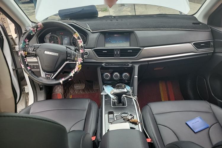 Used Haval H6 2018 Red-Label Sport Edition 1.5T Automatic Two-Wheel Drive Elite Model Center Console